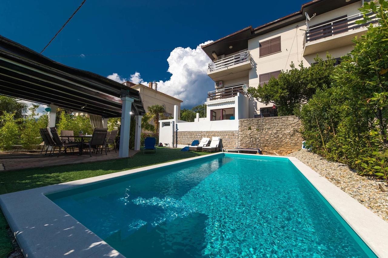 Apartments Agape Crikvenica Exterior foto